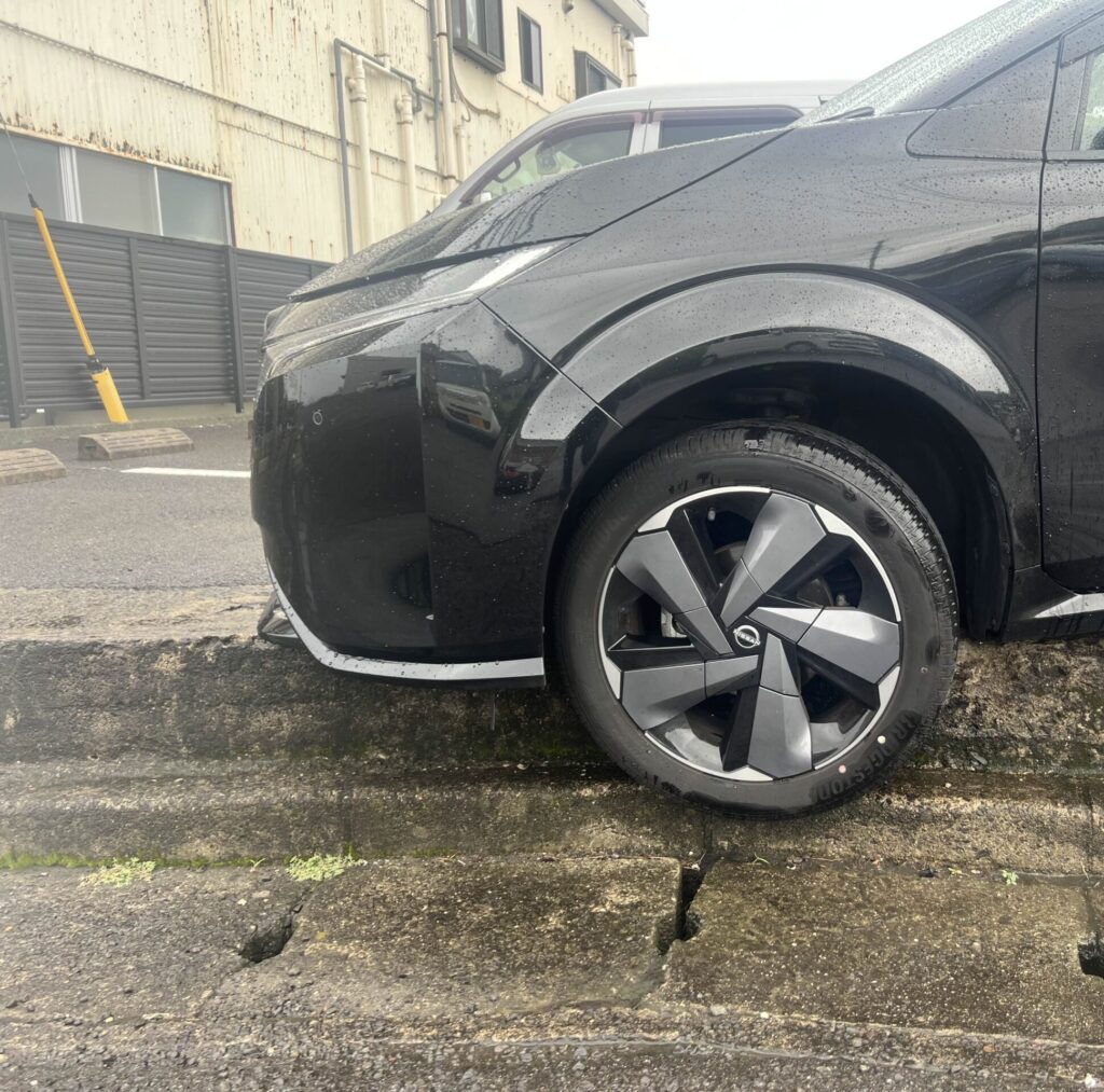 施工例｜脱輪した車両の画像