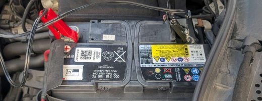 施工例｜バッテリーあがりトラブルのバッテリーの画像